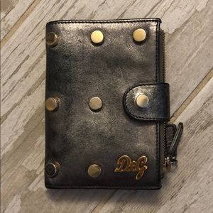 D&G Wallet (silver/ distressed/ gold hardware)